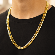 Miami Cuban chain shown on a model wearing a black shirt